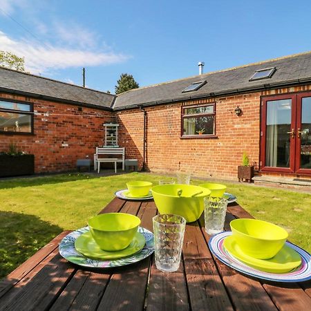 1 Pines Farm Cottages Ulleskelf Экстерьер фото