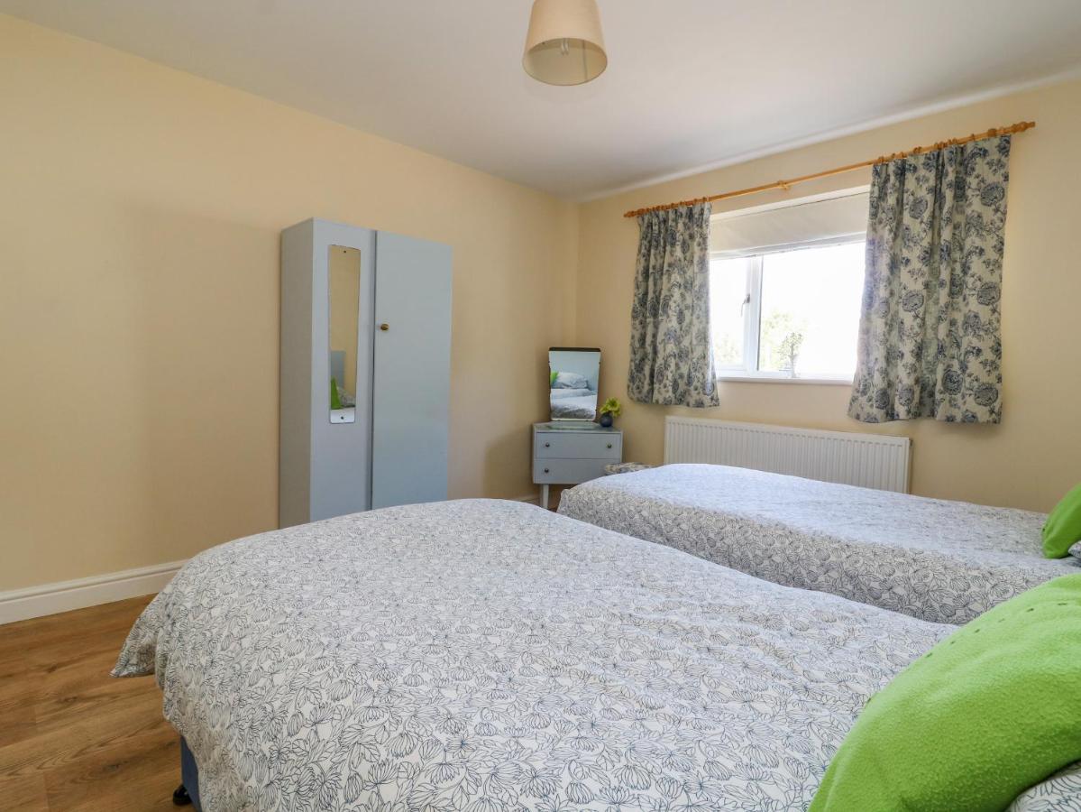 1 Pines Farm Cottages Ulleskelf Экстерьер фото
